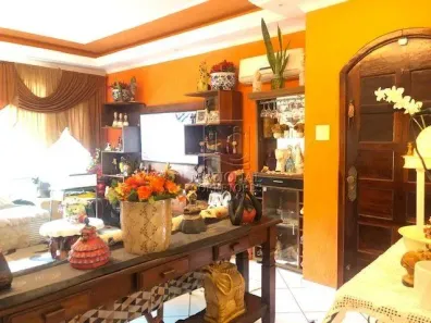 Sobrado com 3 Quartos à venda, 287m² no Vila Curuçá, Santo André