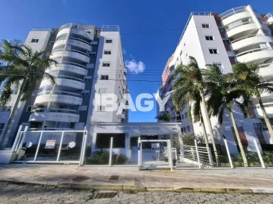 Apartamento com 3 Quartos para alugar, 88m² no Pantanal, Florianópolis