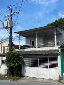Casa com 4 Quartos à venda, 256m² no Gilberto Mestrinho, Manaus