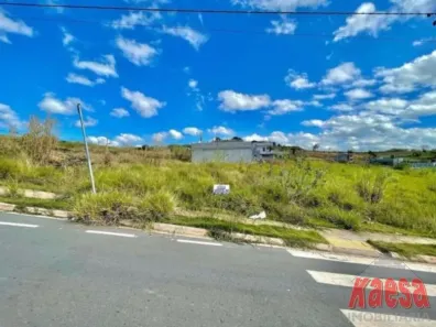 Lote/Terreno à venda, 326m² no Conjunto Habitacional José Barnet Y Vives, Atibaia