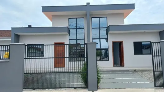 Casa com 3 Quartos à venda, 70m² no Aventureiro, Joinville