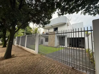 Casa com 4 Quartos à venda, 337m² no Jardim Veneza, Primavera do Leste