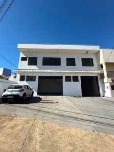 Ponto Comercial para alugar, 299m² no Vila Santa Maria, Americana