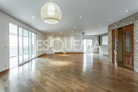 Apartamento com 3 Quartos à venda, 231m² no Vila Nova Conceição, São Paulo