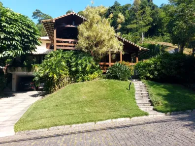 Casa de Condomínio com 4 Quartos à venda, 450m² no Largo da Batalha, Niterói