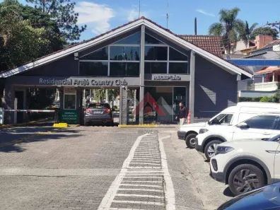 Casa de Condomínio com 4 Quartos à venda, 380m² no Arujá Country Club, Arujá