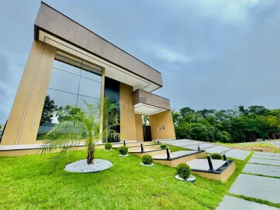 Casa com 3 Quartos à venda, 195m² no Ponta Negra, Manaus