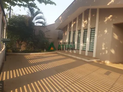 Casa com 3 Quartos à venda, 157m² no Jardim Adriana II, Londrina