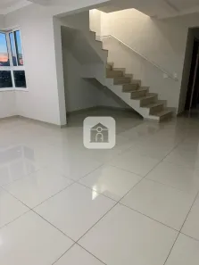 Cobertura com 3 Quartos para alugar, 180m² no Tibery, Uberlândia