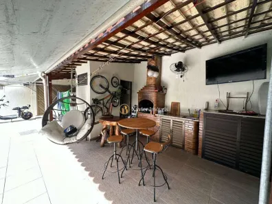 Casa com 4 Quartos para alugar, 200m² no Califórnia, Nova Iguaçu