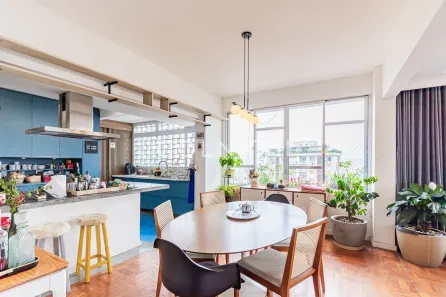 Apartamento com 4 Quartos à venda, 182m² no Santa Cecília, Porto Alegre