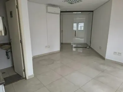 Sala Comercial com 1 Quarto à venda, 30m² no Barra Funda, São Paulo