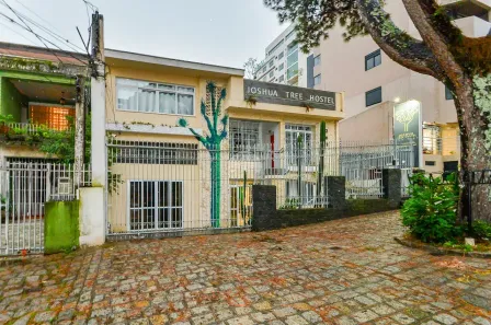 Casa com 6 Quartos à venda, 190m² no Mercês, Curitiba
