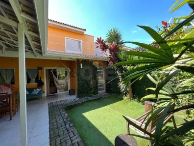 Casa de Condomínio com 3 Quartos para alugar, 107m² no Granja Viana II, Cotia