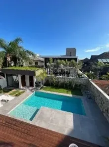 Casa com 4 Quartos para alugar, 300m² no Jurerê Internacional, Florianópolis