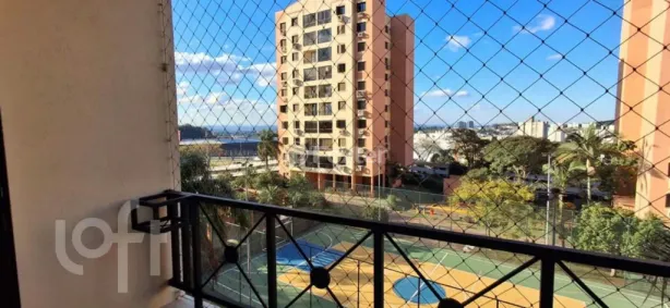 Apartamento com 2 Quartos à venda, 54m² no Três Figueiras, Porto Alegre