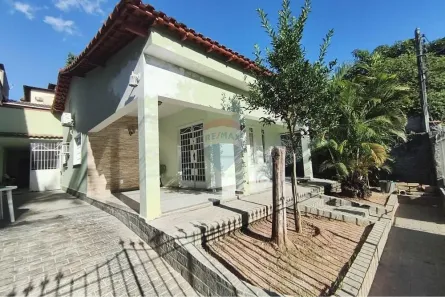 Casa com 3 Quartos à venda, 213m² no Manguerinha, Rio Bonito