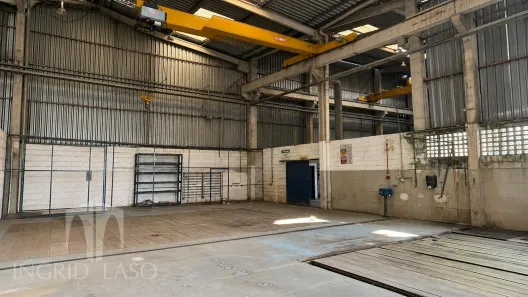 Galpão/Depósito/Armazém à venda, 800m² no Glória, Macaé