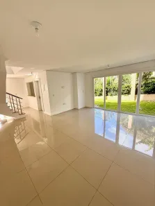 Casa de Condomínio com 3 Quartos à venda, 226m² no Morro Santana, Porto Alegre