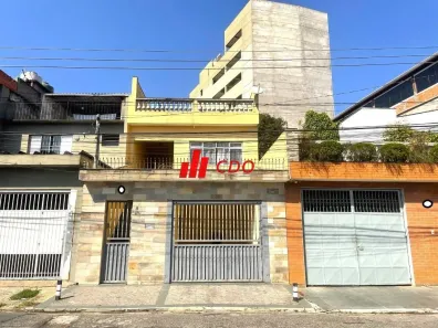 Sobrado com 3 Quartos à venda, 186m² no Parque Arariba, São Paulo