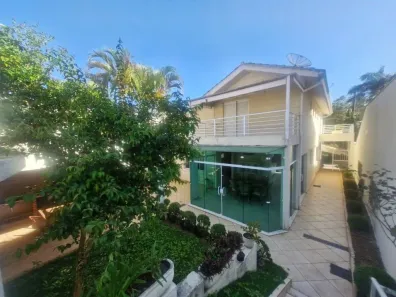 Casa de Condomínio com 3 Quartos para alugar, 306m² no San Diego Park, Cotia