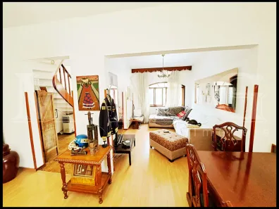 Casa com 3 Quartos à venda, 185m² no Vila Mariana, São Paulo