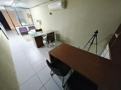 Sala Comercial para alugar, 28m² no Jatiúca, Maceió