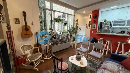Apartamento com 2 Quartos à venda, 73m² no Leme, Rio de Janeiro