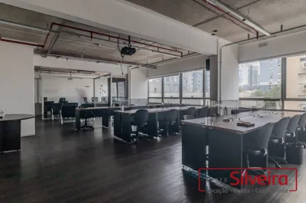Sala Comercial à venda, 105m² no Chácara das Pedras, Porto Alegre