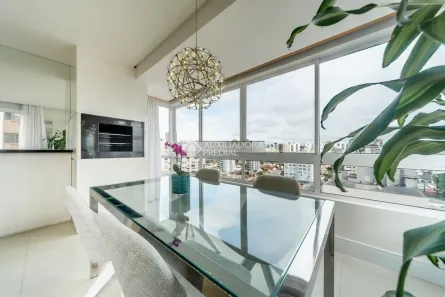 Apartamento com 2 Quartos à venda, 76m² no Passo da Areia, Porto Alegre