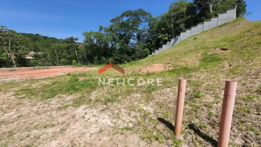 Lote/Terreno à venda, 639m² no Pitas, Cotia