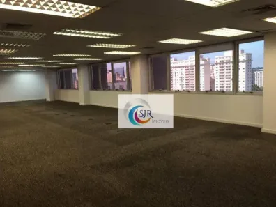Sala Comercial para alugar, 150m² no Itaim Bibi, São Paulo