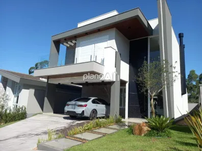 Casa de Condomínio com 4 Quartos à venda, 229m² no Centro, Gravataí