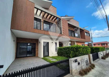 Casa com 2 Quartos à venda, 95m² no Pinguirito, Garopaba