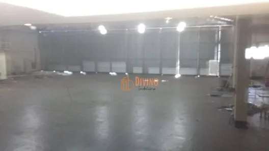 Galpão/Depósito/Armazém à venda, 780m² no Jardim Aeroporto, Sorocaba