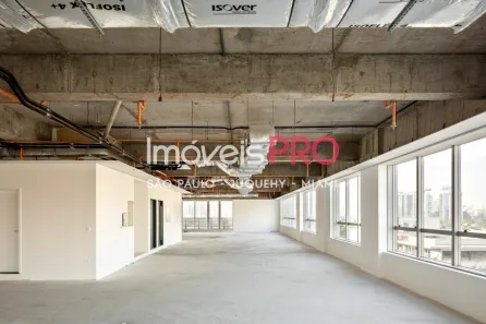 Sala Comercial para alugar, 257m² no Vila Gertrudes, São Paulo