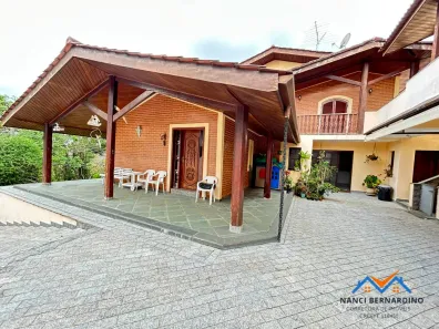 Casa com 3 Quartos à venda, 496m² no Arujázinho I, II e III, Arujá