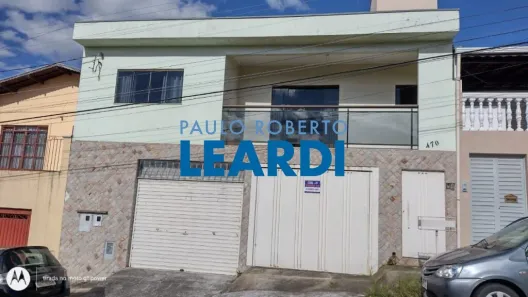 Sobrado com 3 Quartos à venda, 250m² no Jardim Ipê, Poços de Caldas