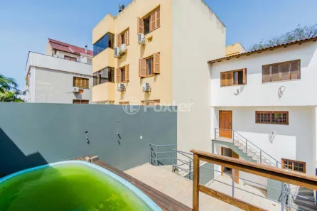 Casa com 3 Quartos à venda, 320m² no Jardim Itu, Porto Alegre