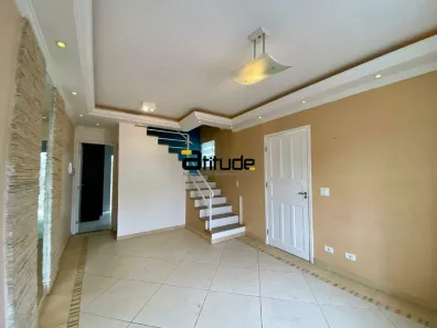Casa de Condomínio com 2 Quartos à venda, 126m² no Sítio das Paineiras/California, Barueri
