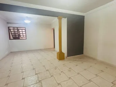 Casa com 3 Quartos à venda, 114m² no Vila Rezende, Piracicaba