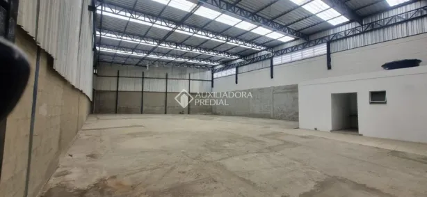 Galpão/Depósito/Armazém para alugar, 500m² no Parque João Ramalho, Santo André