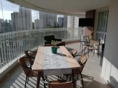 Apartamento com 4 Quartos à venda, 247m² no Vila Sofia, São Paulo