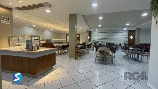 Ponto Comercial com 3 Quartos à venda, 450m² no Floresta, Porto Alegre