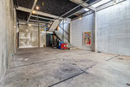 Prédio Comercial para venda ou aluguel, 190m² no Vila Hamburguesa, São Paulo
