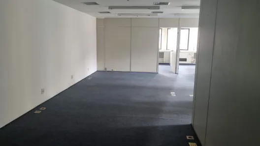 Sala Comercial para venda ou aluguel, 100m² no Itaim Bibi, São Paulo