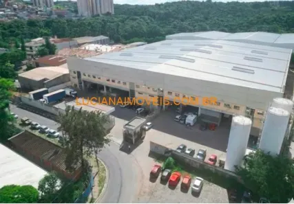 Galpão/Depósito/Armazém para alugar, 4900m² no Vila Sul Americana, Carapicuíba
