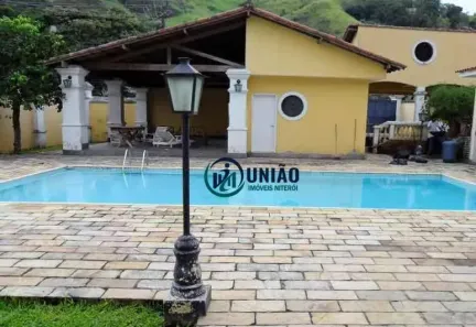Casa com 5 Quartos à venda, 320m² no São Francisco, Niterói