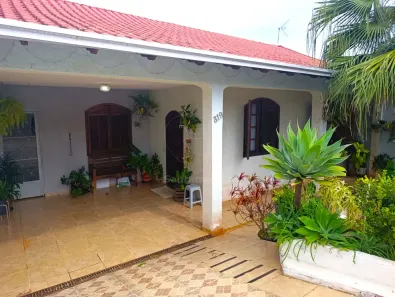 Casa com 2 Quartos à venda, 140m² no Armindo Guazzi, Londrina