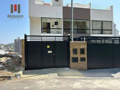 Casa com 2 Quartos à venda, 110m² no Santos Dumont, Juiz de Fora